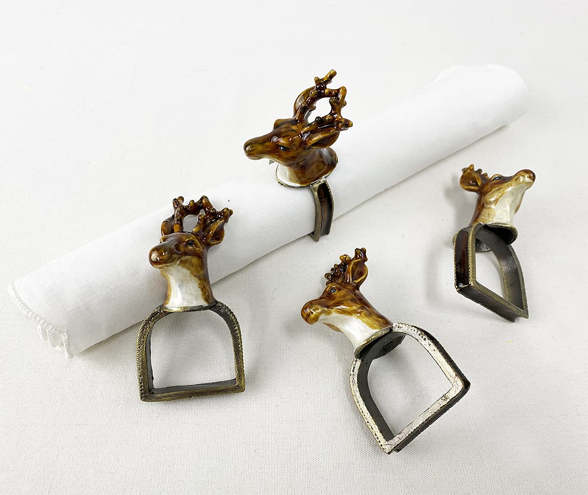 Fennco Styles Vintage Enameled Reindeer Brass Napkin Rings, Set of 4 - Bronze Metal Napkin Holders for Home, Dining Table, Christmas Décor, Holiday, Family Gathering and Special Occasion
