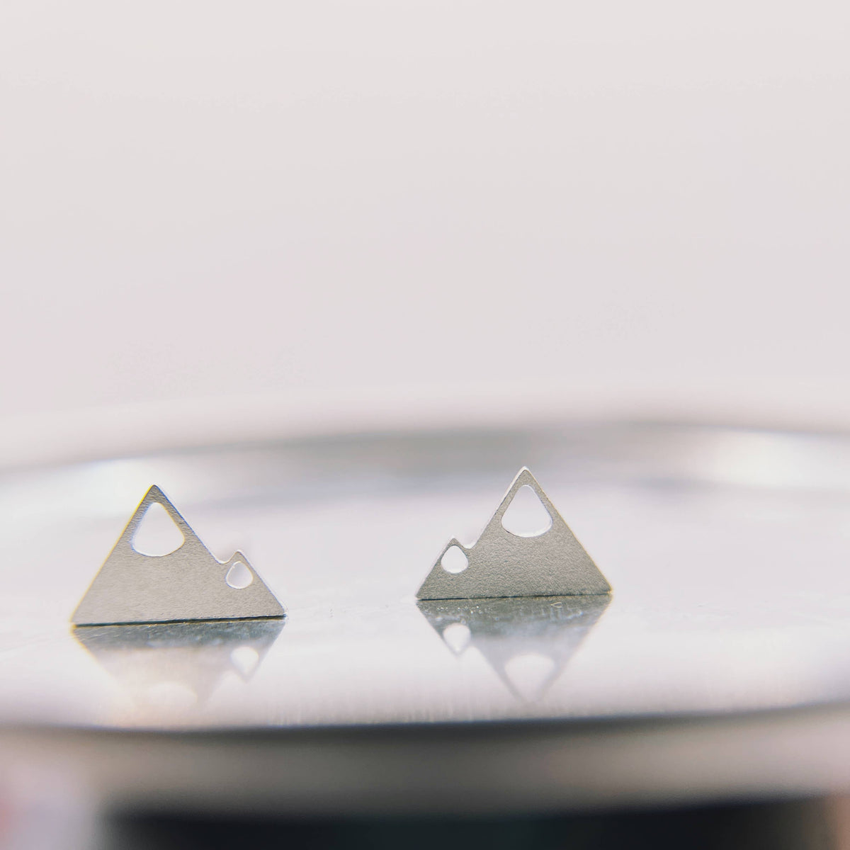 Mini Mountain Studs