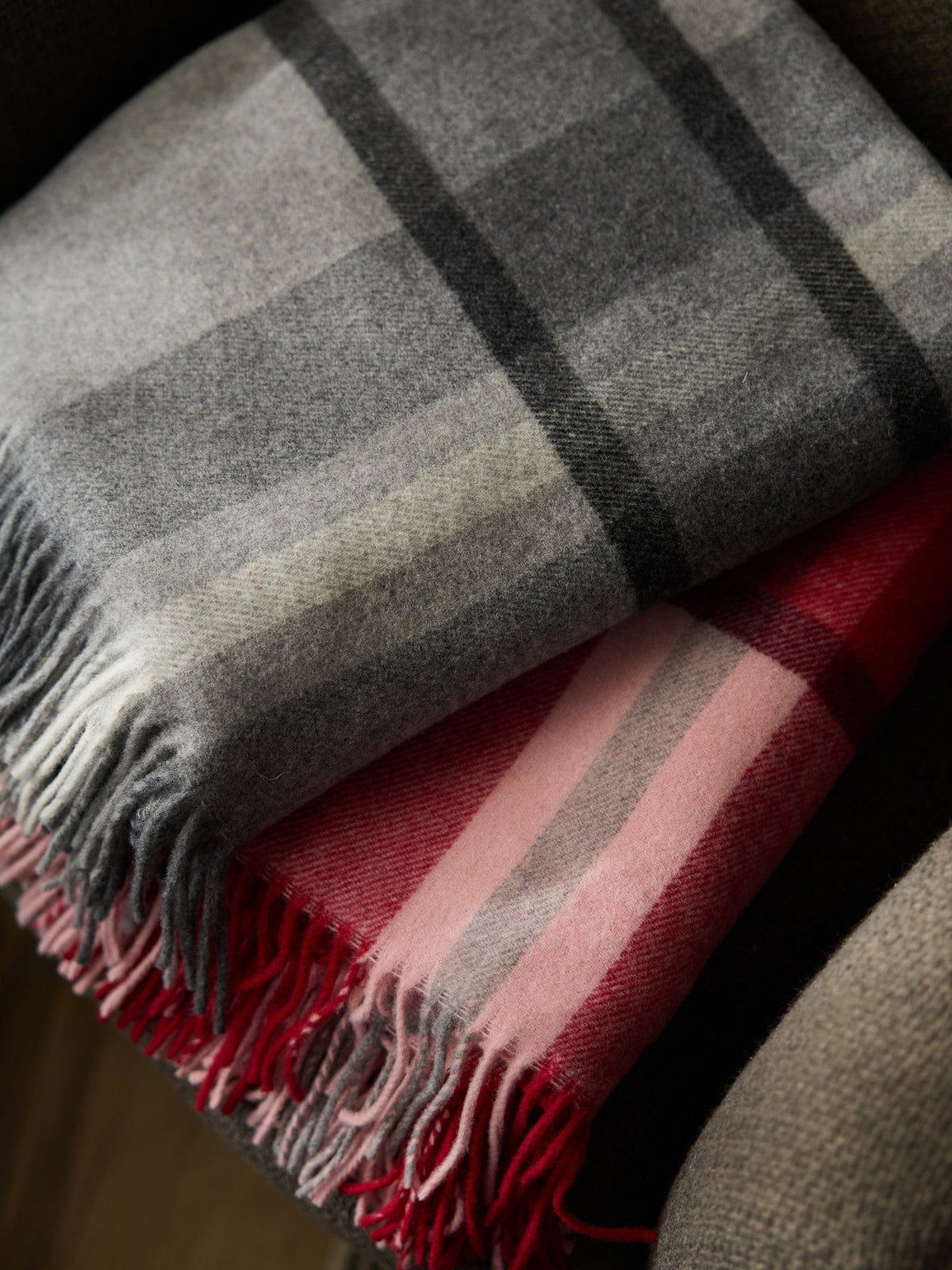 Lucca Throw
