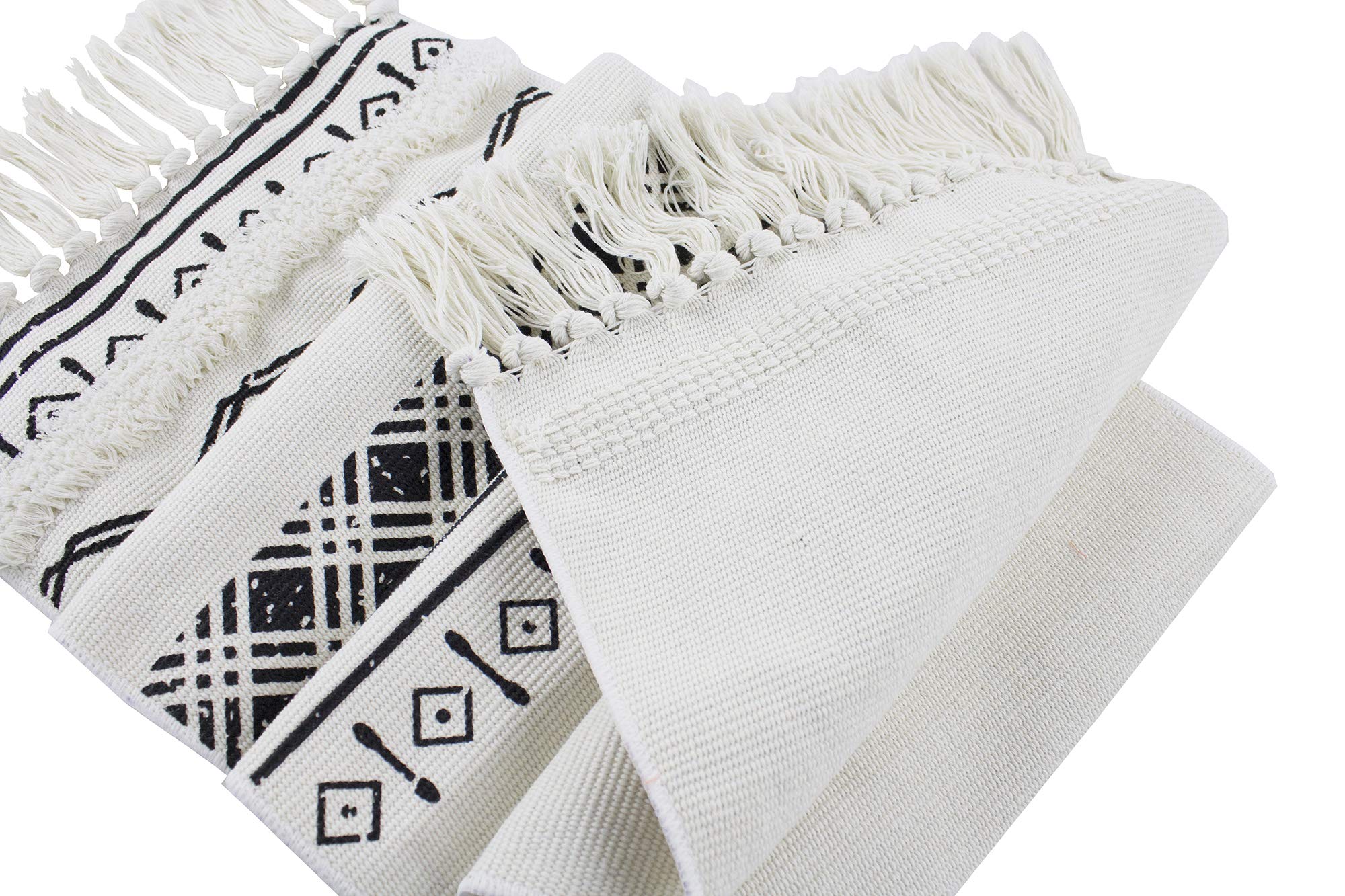 Fennco Styles Boho Farmhouse Woven Fringe Tasseled 14 x 71 Inch Tribal Table Runner – White and Black Table Runner for Everyday Use, Dinner Parties, Special Events and Home Décor