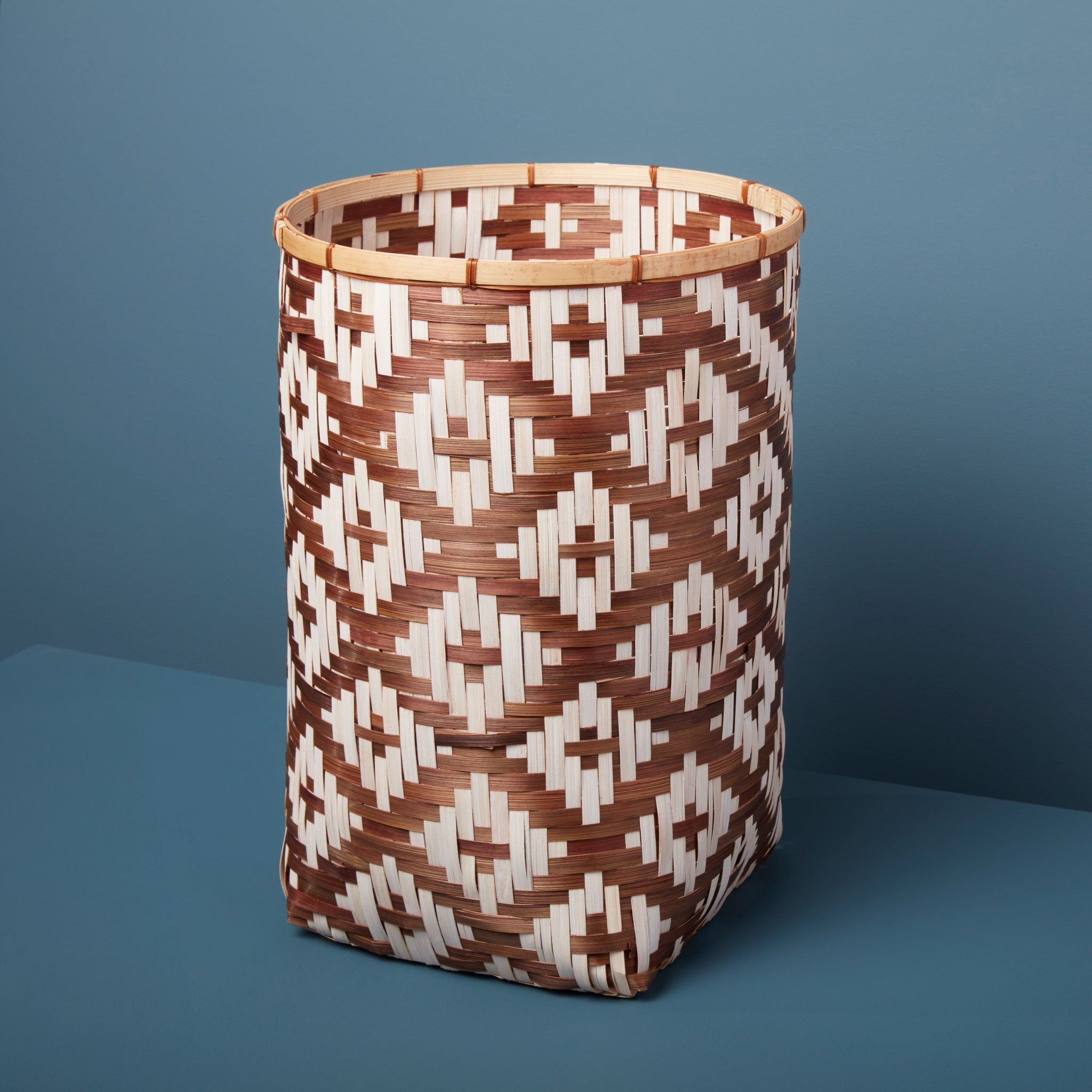 Tazi Basket, Large