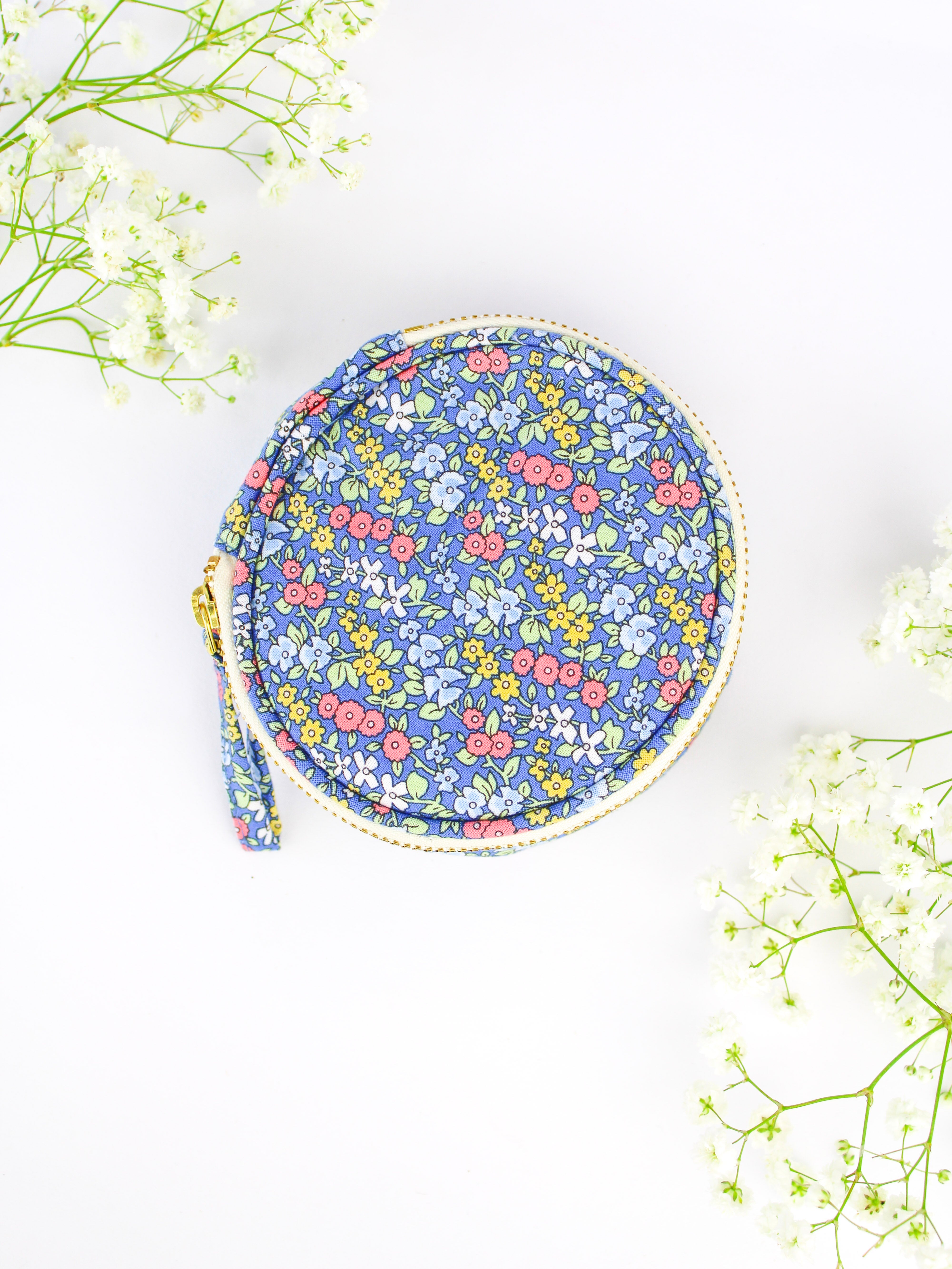 Blue Ditsy Print Jewelry Pouch