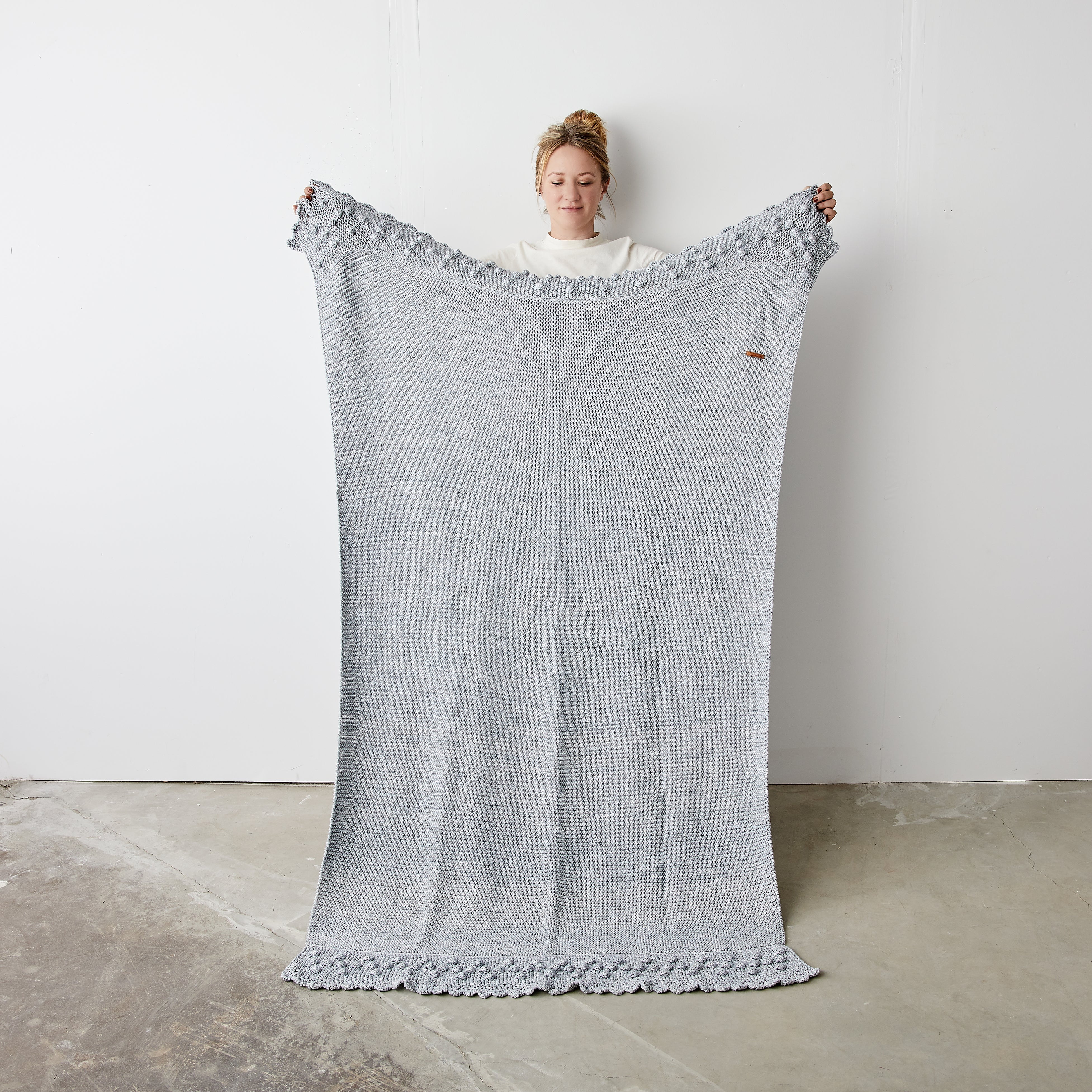 Bobble Lace Edged Eco-Cotton Throw