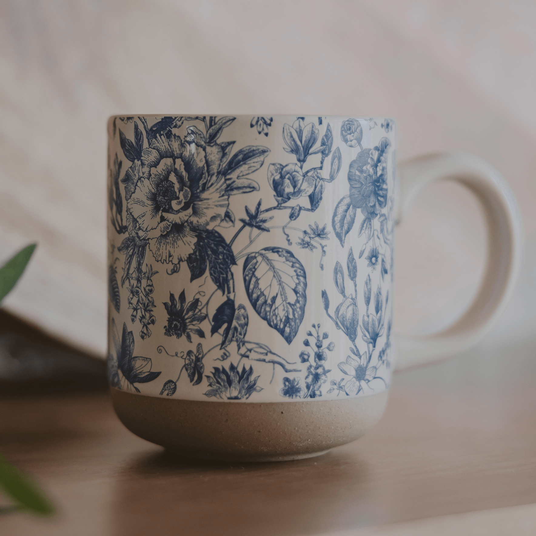 Blue Delft 14 oz Stoneware Coffee Mug