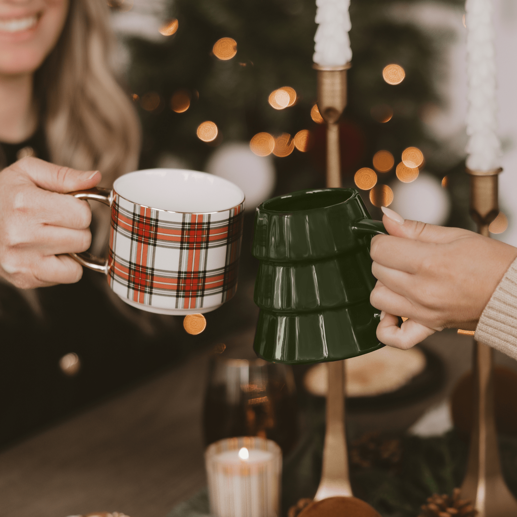 White Plaid 14 oz Gold Handle Coffee Mug