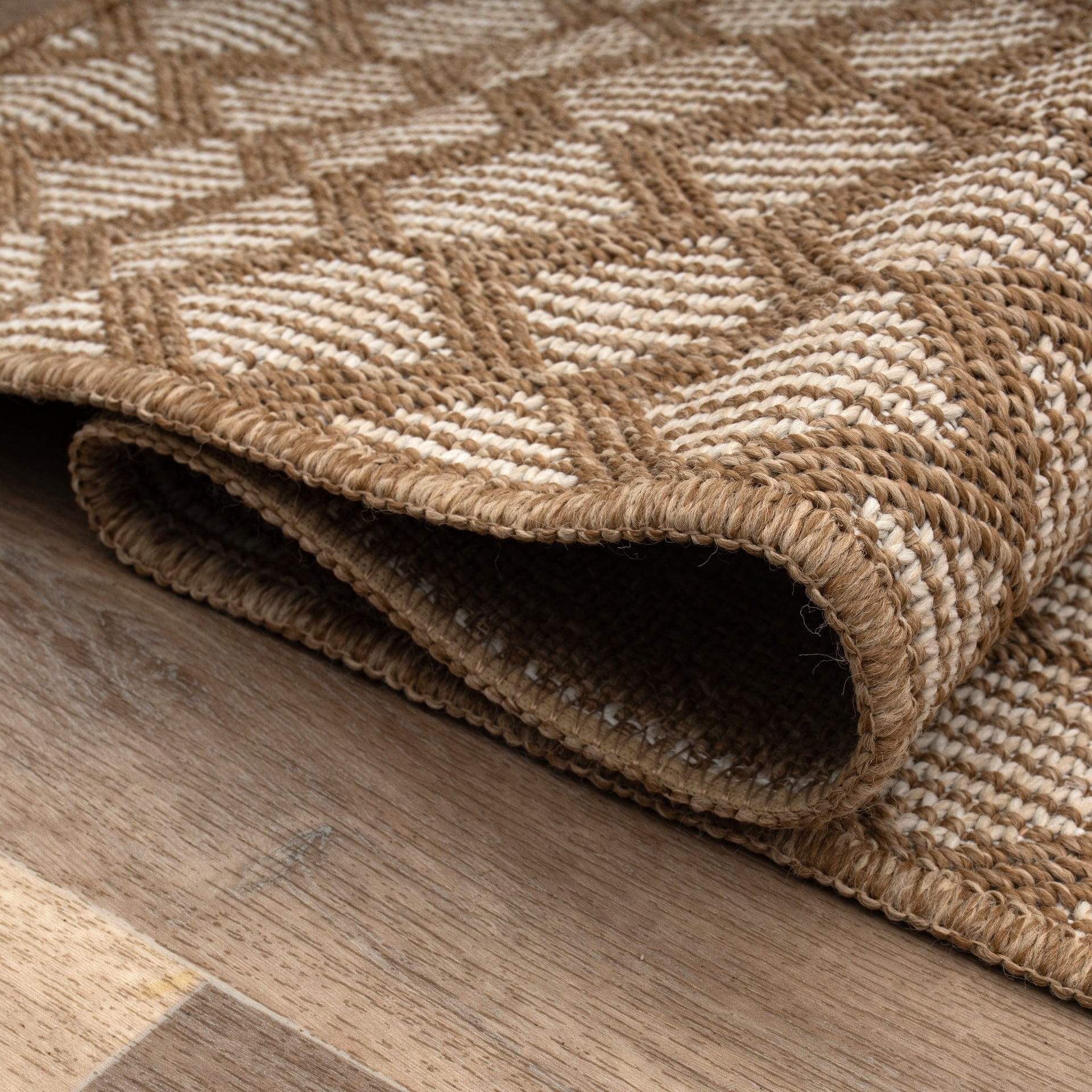 East Green Jovis Outdoor Area Rug