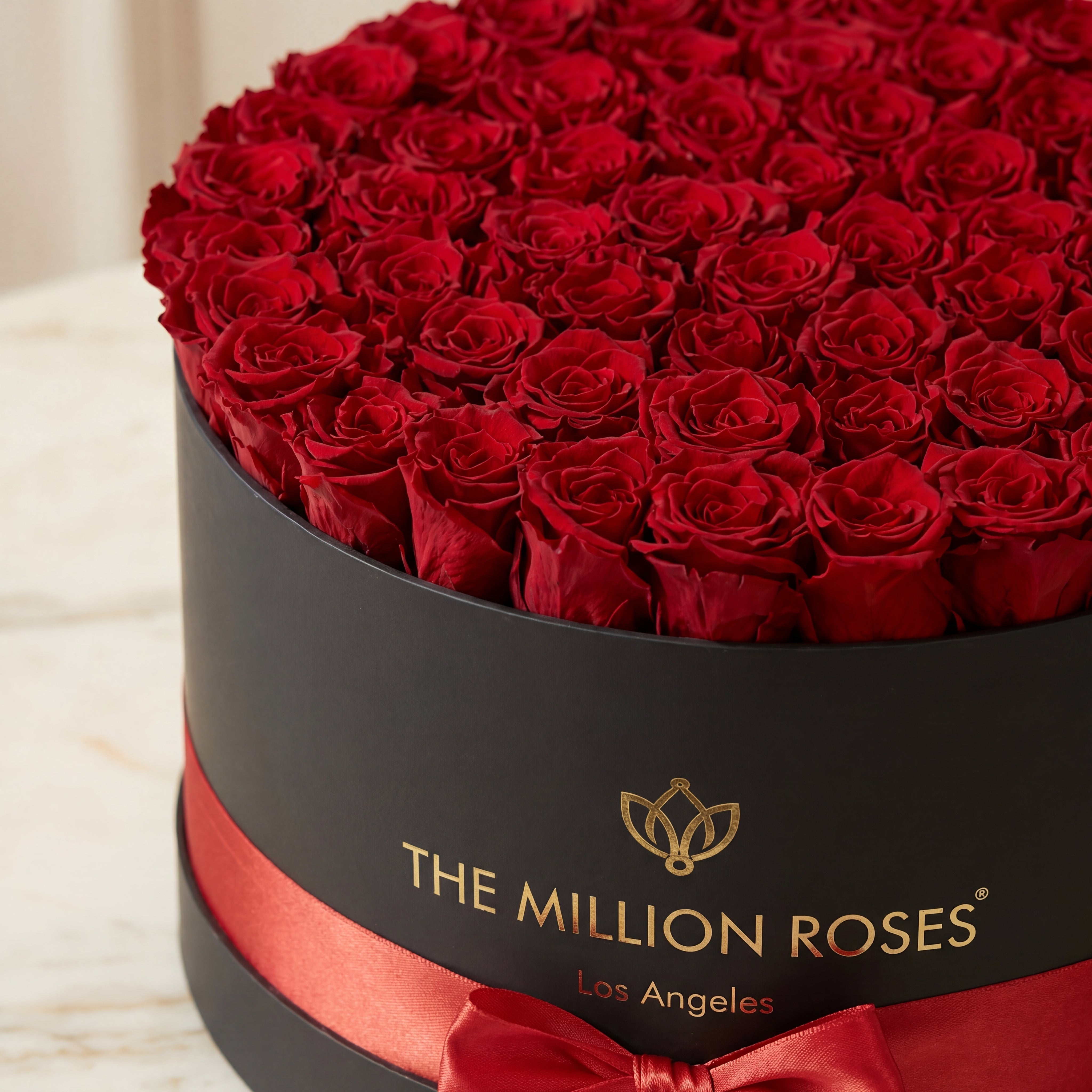 Deluxe Black Box | Red Roses