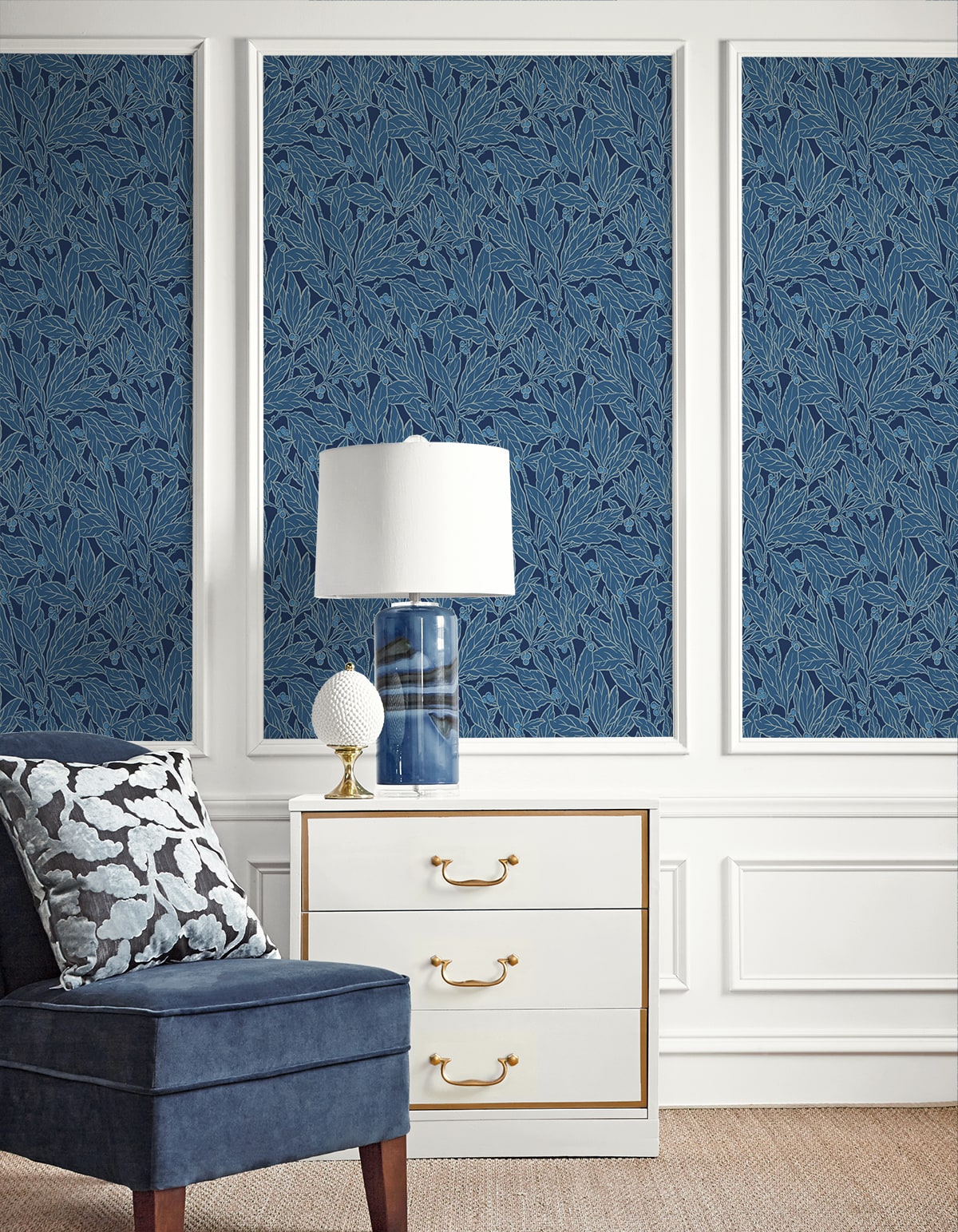 Leaf and Berry Botanical Vintage Unpasted Wallpaper