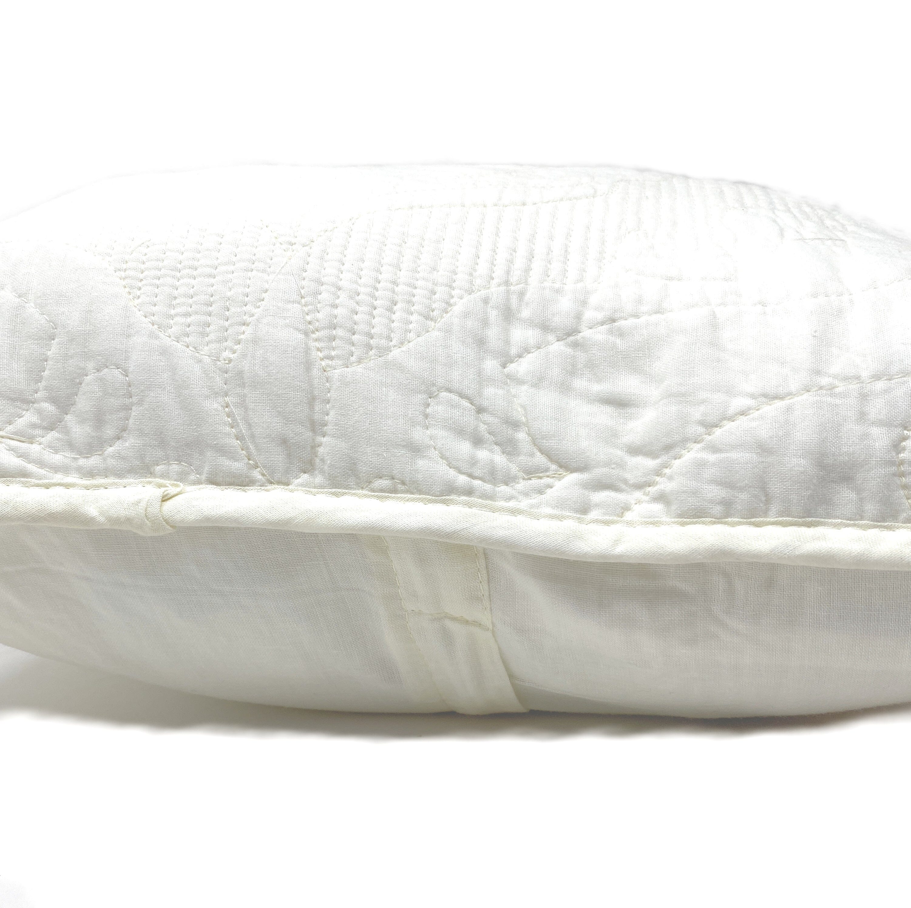 Tache Cotton Ivory White Paisley Damask Matelassé Powder Snow Cushion Covers / Euro Sham (JHW-643)