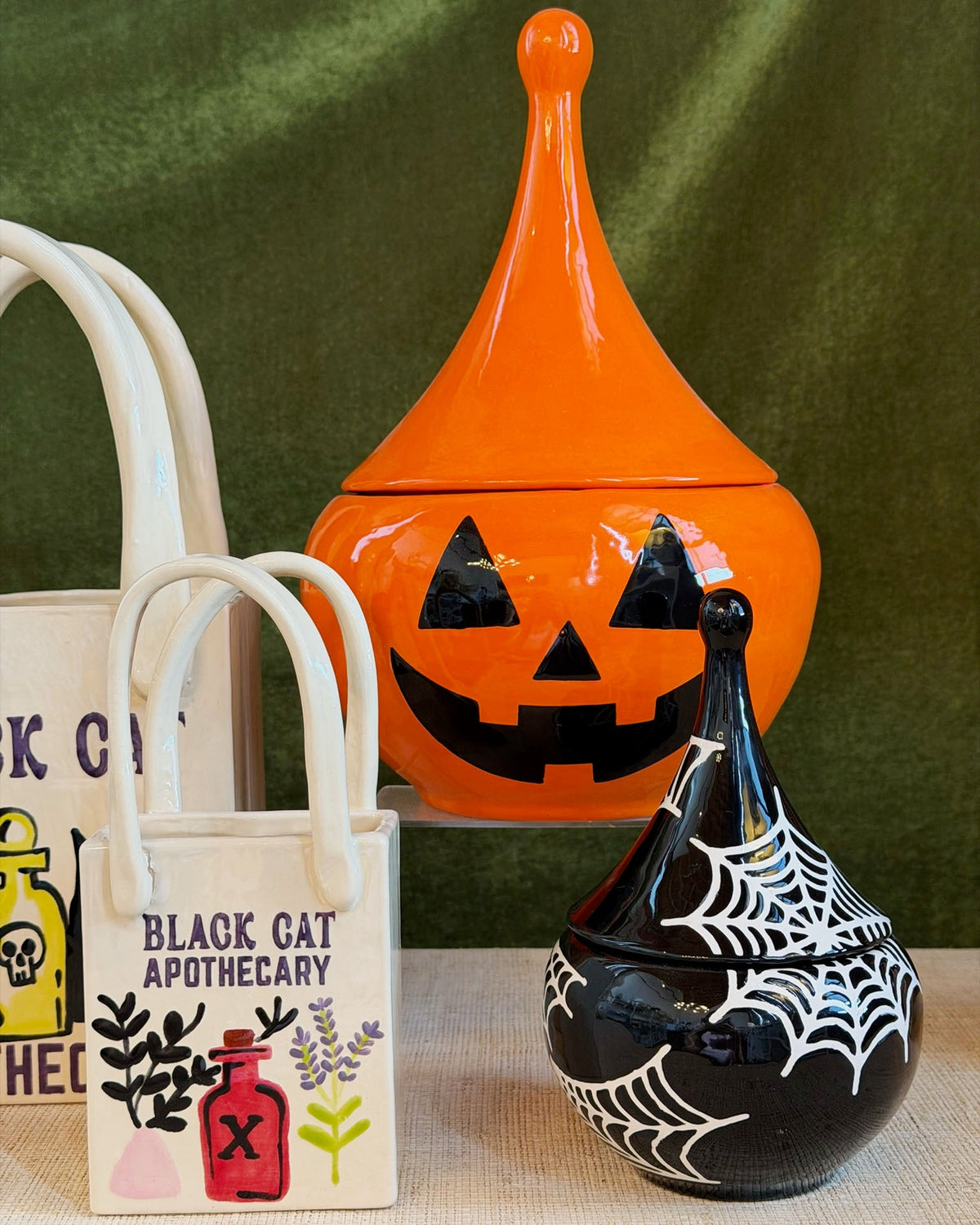 Jack-O'-Lantern Teardrop Jar in Tiki Orange
