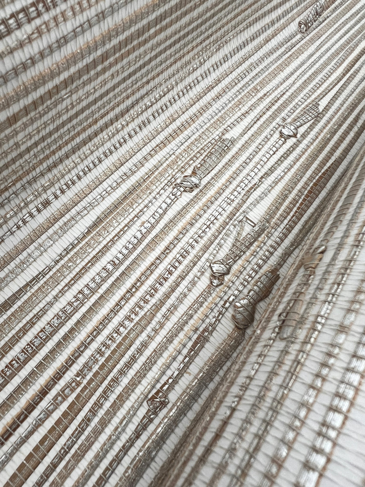 Silversmoke Java Grasscloth Unpasted Wallpaper