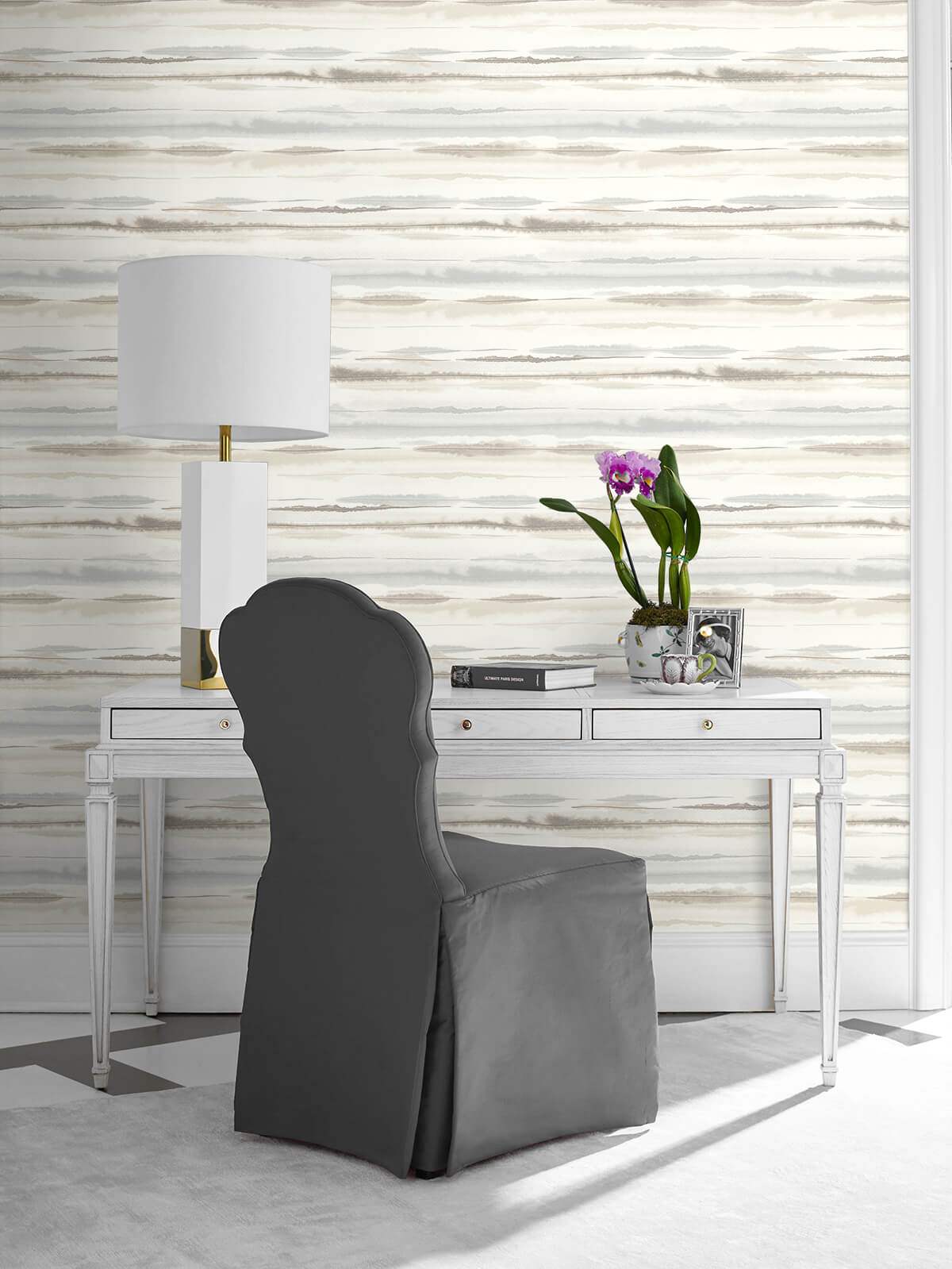 Luxe Haven Horizon Stripe Peel and Stick Removable Wallpaper