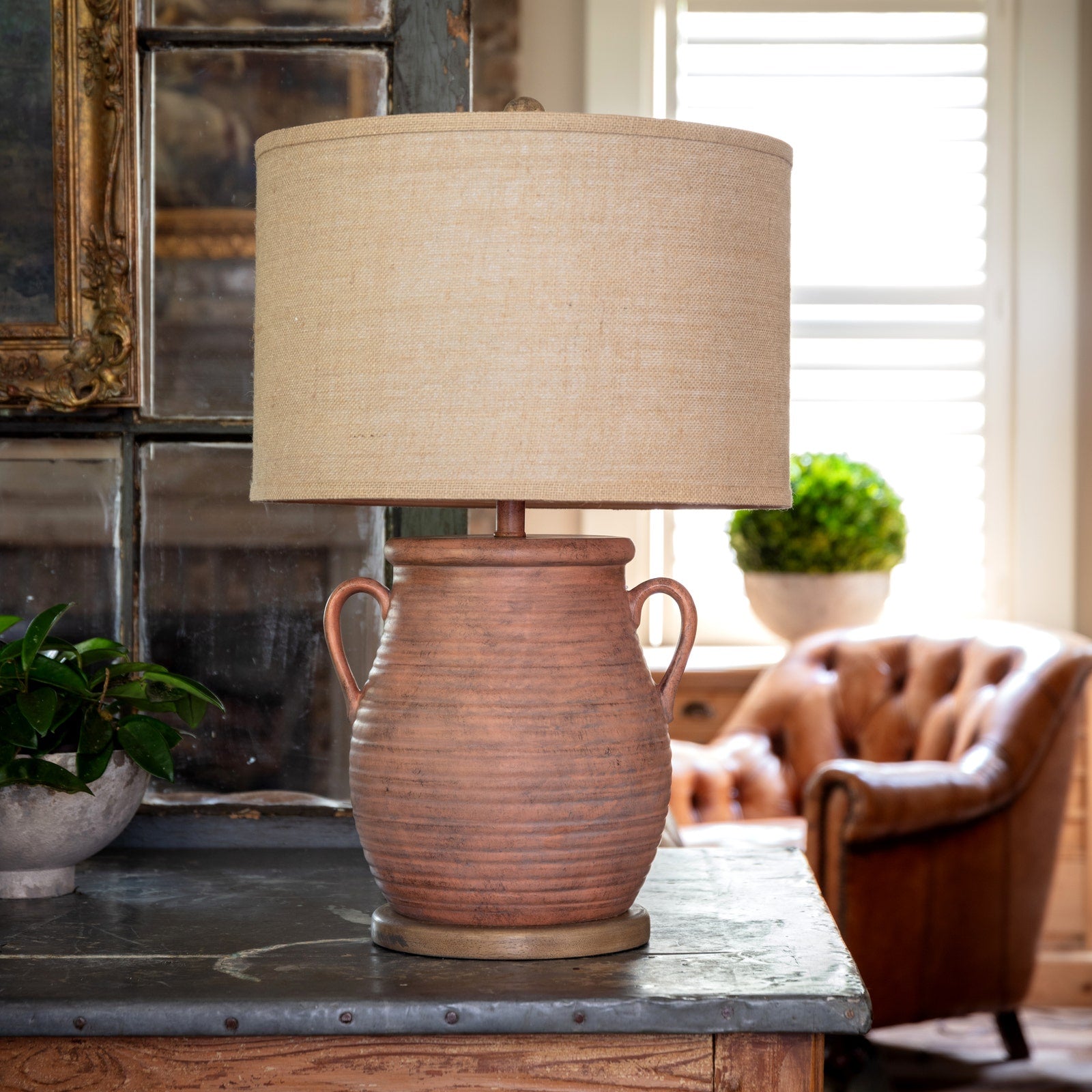Bean Pot Table Lamp