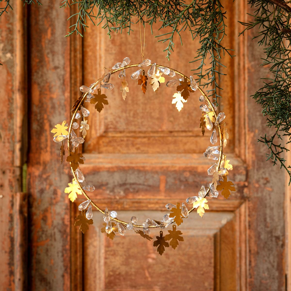 Ice Crystal with Golden Leaf Wreath Large