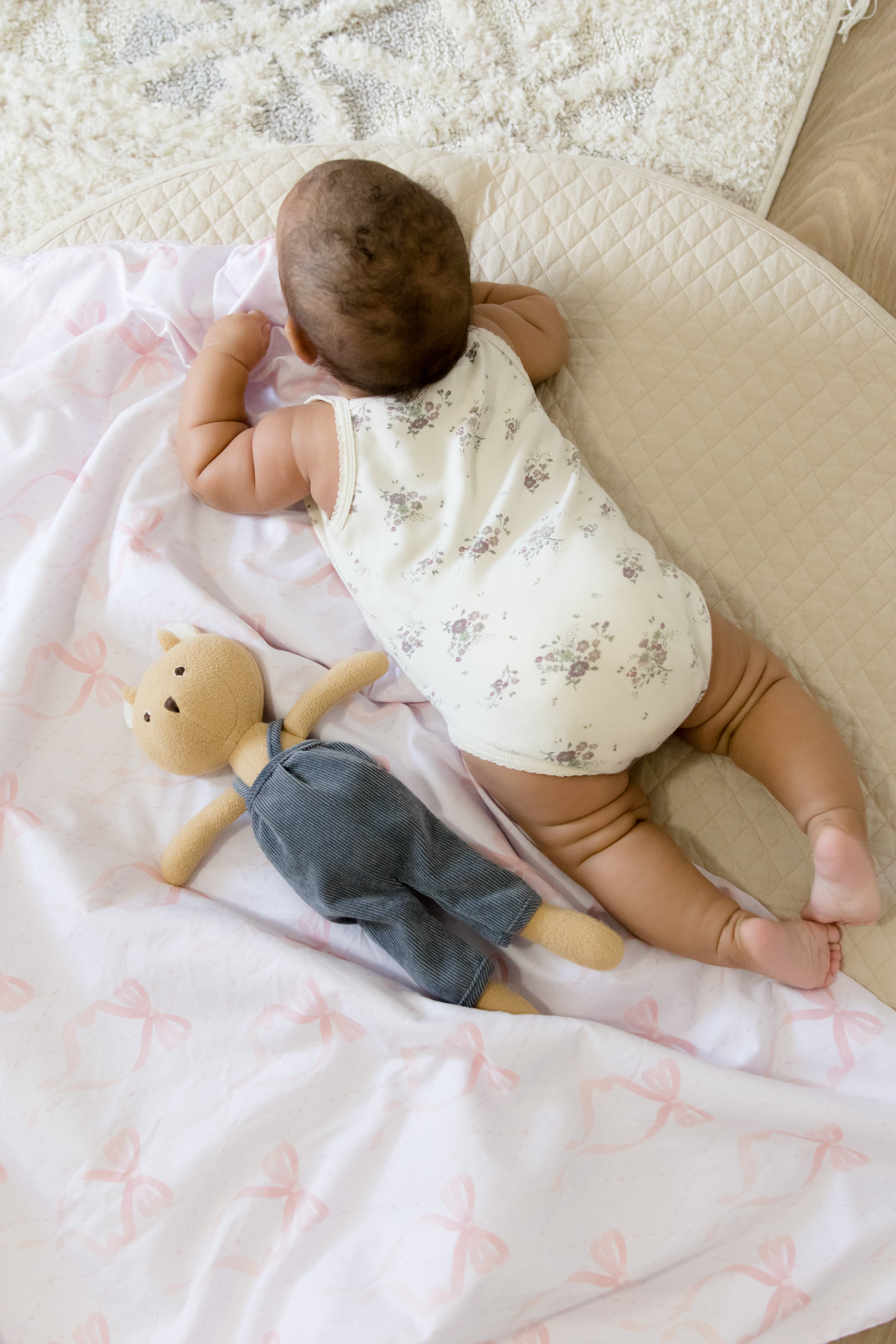 Pink Bow Crib Quilted Blanket