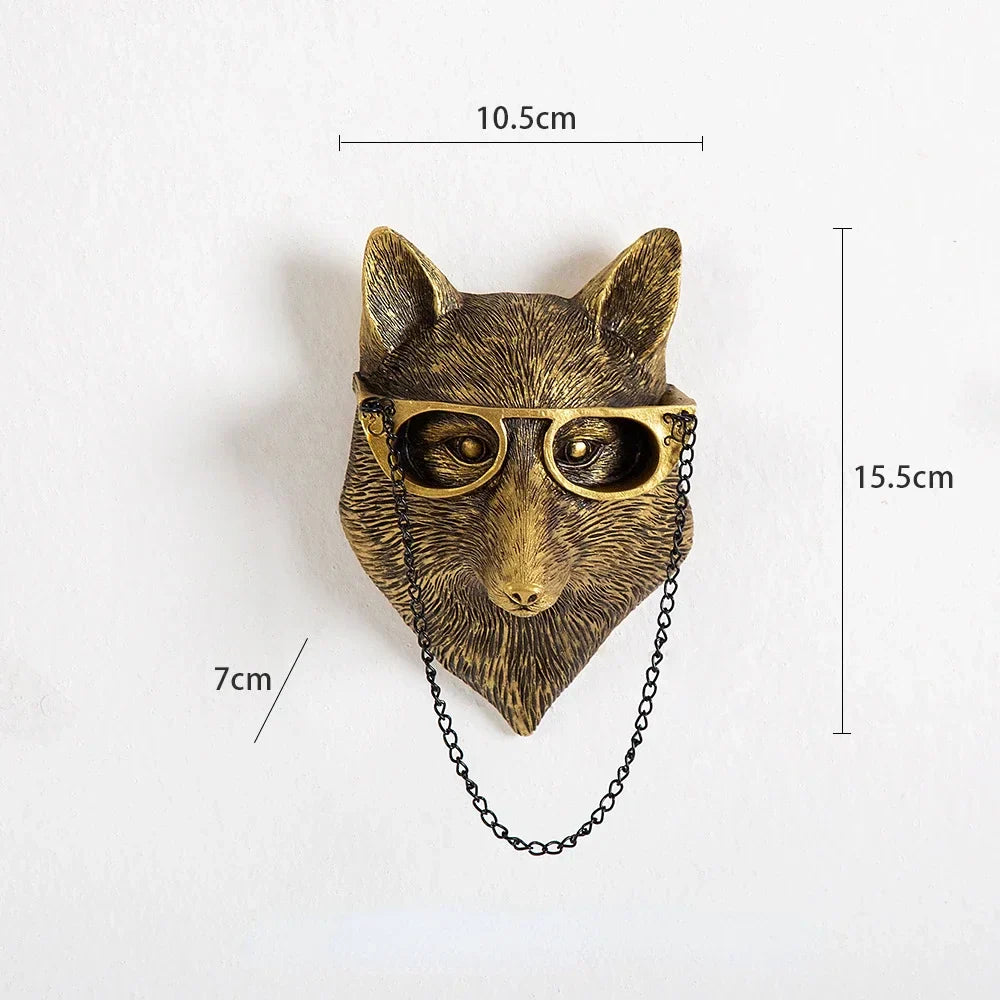 Golden Deer Head Wall Hook: Antique Bronze Resin Animal Pendant for Stylish Wall Decor