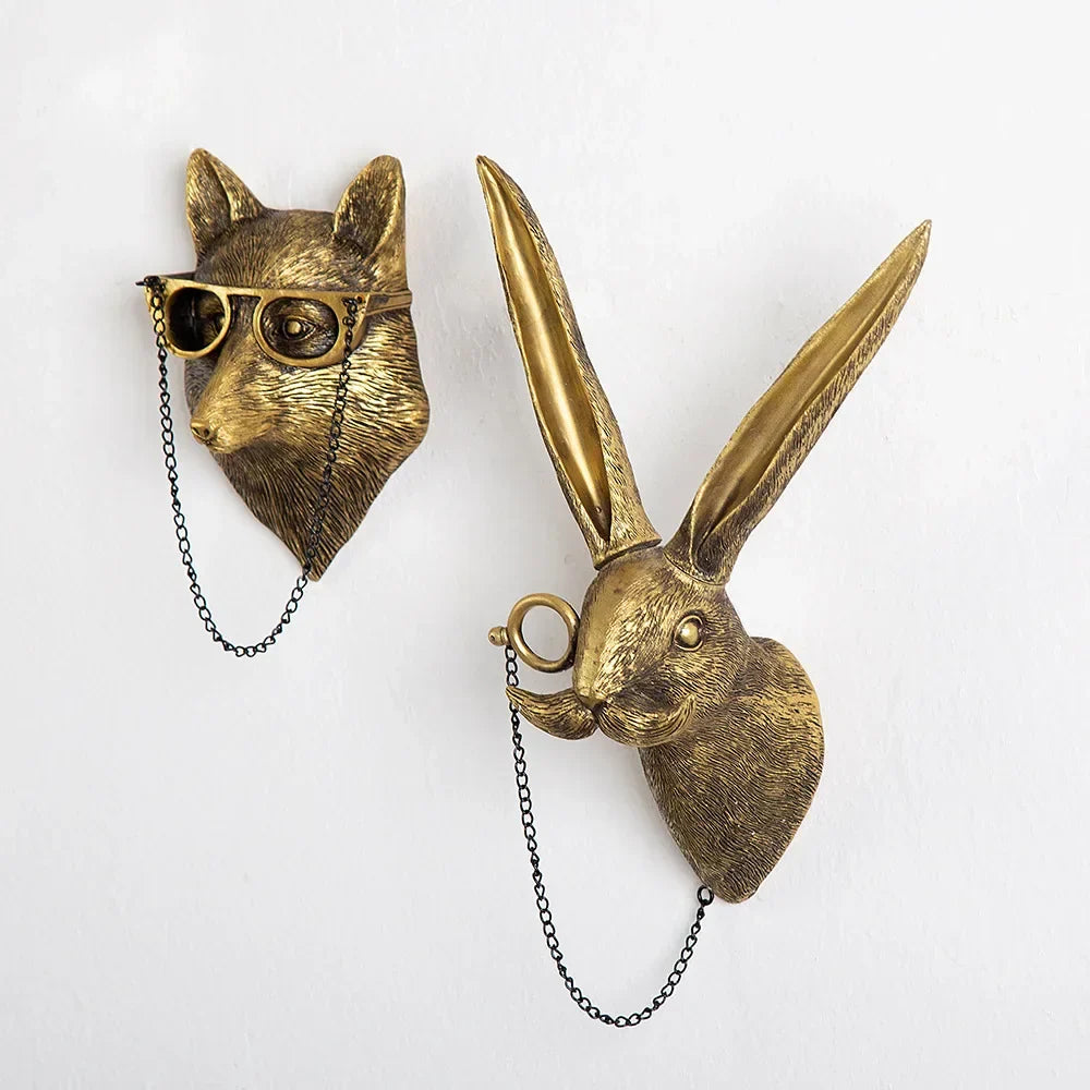 Golden Deer Head Wall Hook: Antique Bronze Resin Animal Pendant for Stylish Wall Decor