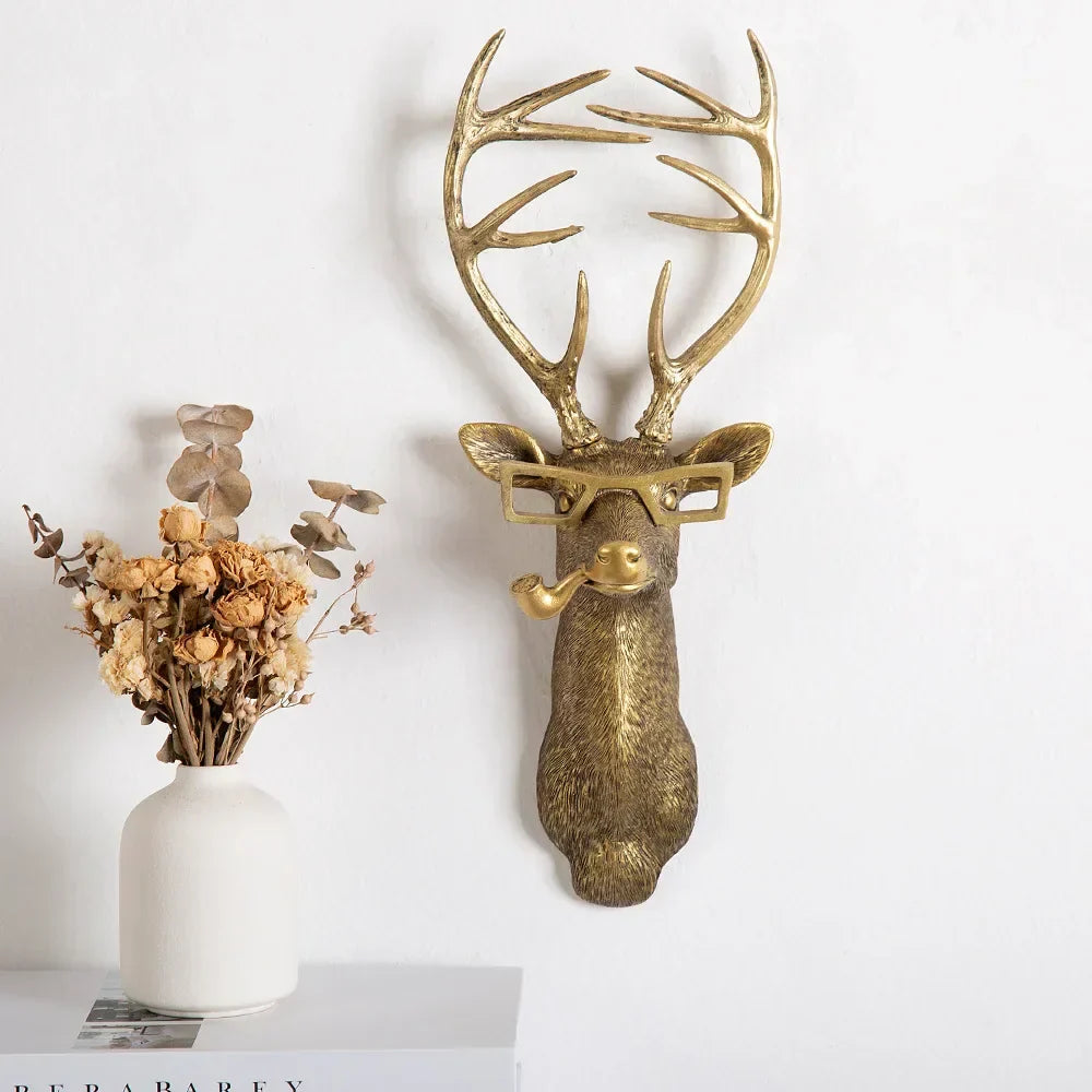 Golden Deer Head Wall Hook: Antique Bronze Resin Animal Pendant for Stylish Wall Decor