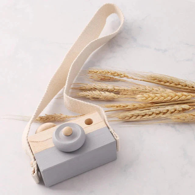 Wooden Fashion Camera Montessori Baby Toy Pendant