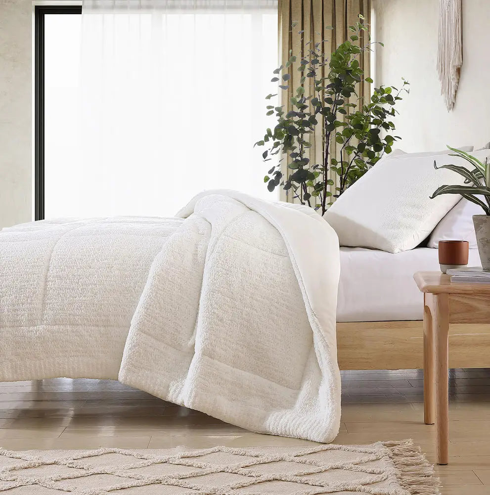 Snug + Lumière Sham Set