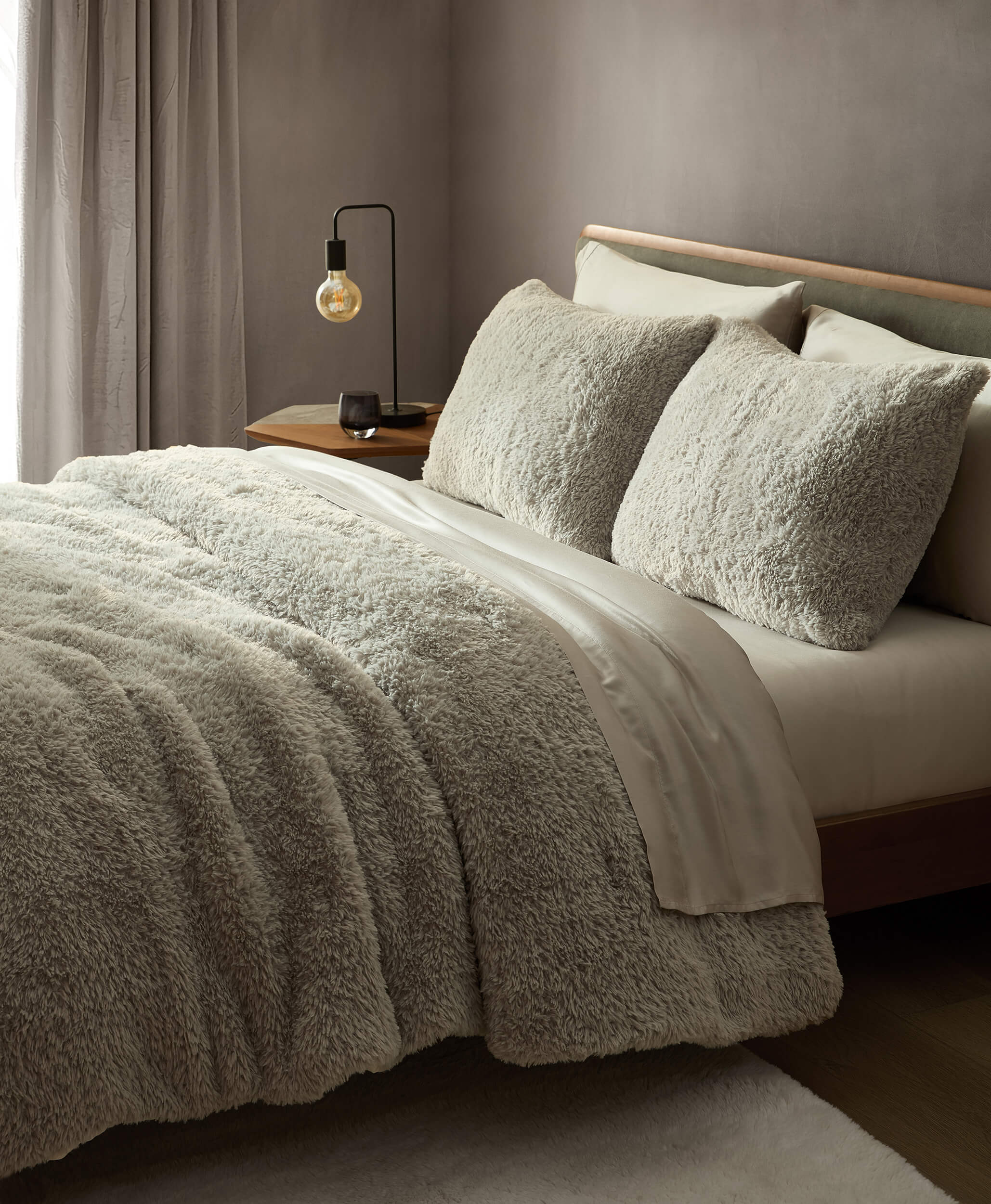 Breathable Faux Fur Sham Set