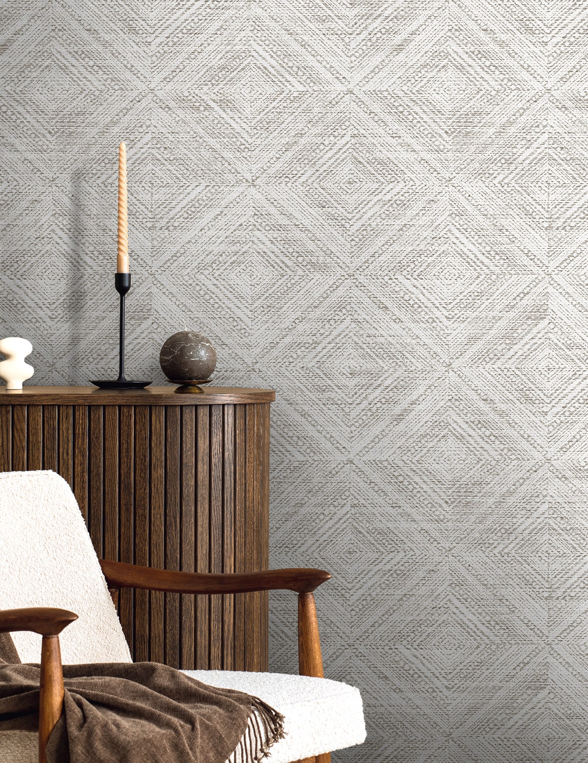 Fibers and Threads Leigh Diamond Geometric Nonwoven Unpasted Wallpaper