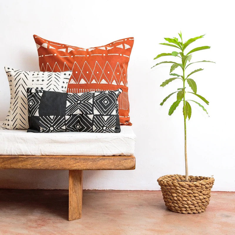 Matika Allover Crackles Pillow Cover