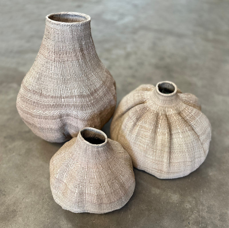 Garlic Tonga Sculptural Basket - XL