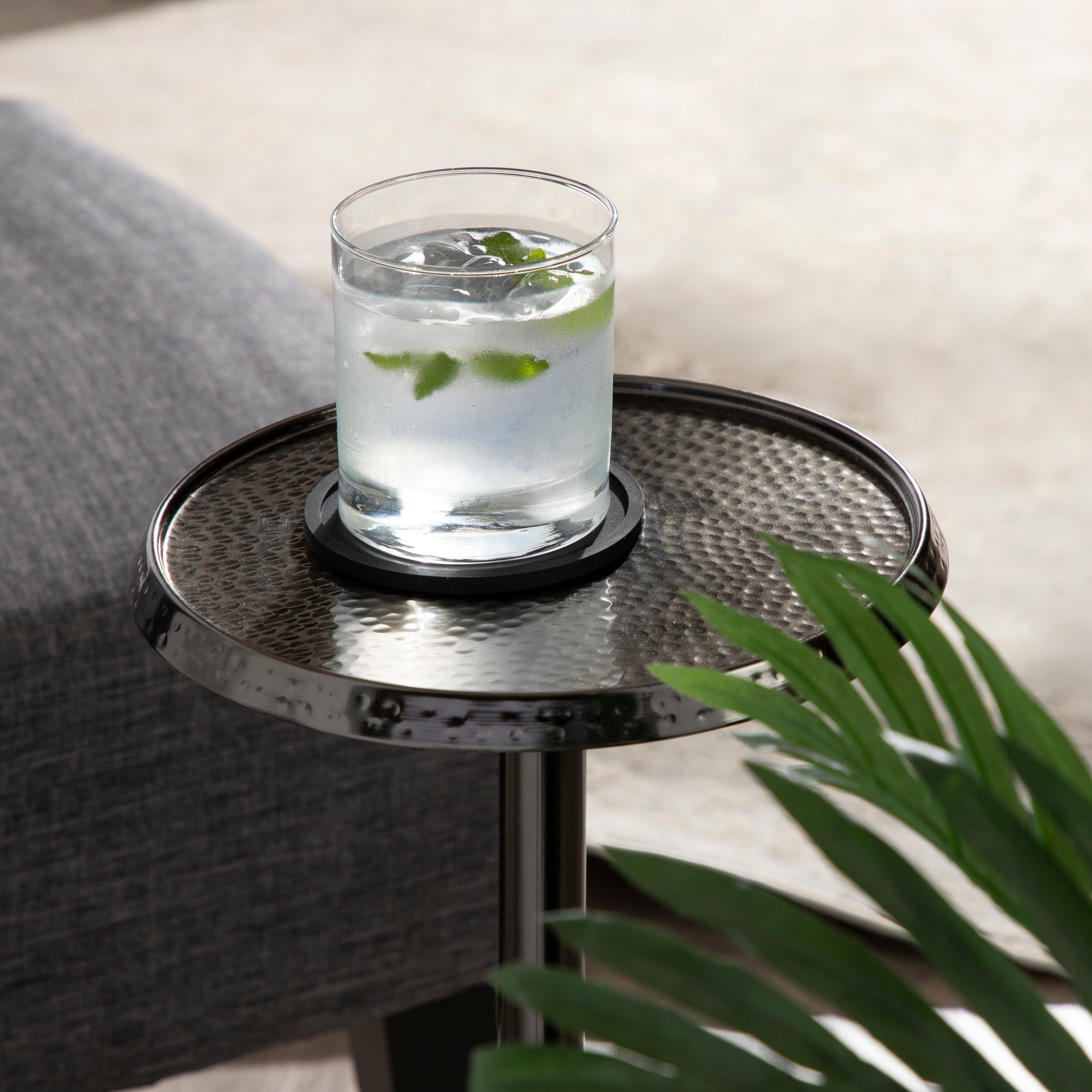 Sanzo Metal Drink Table
