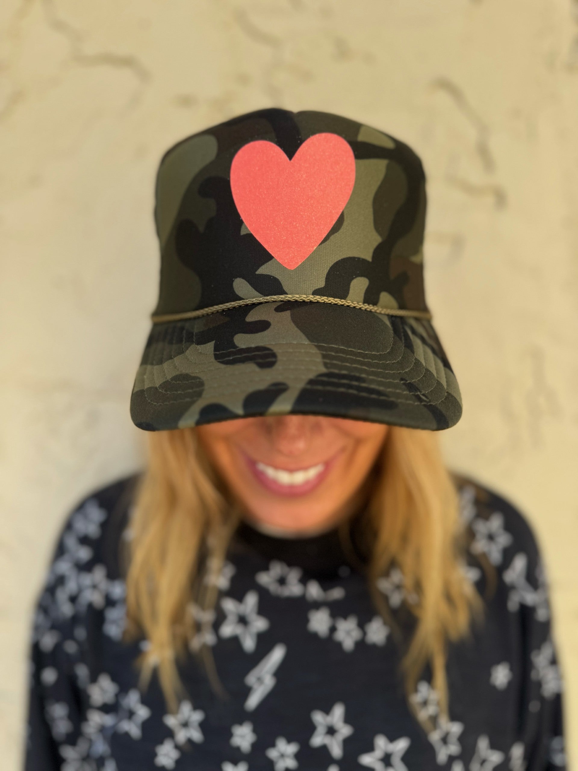 Artsy Heart - Camo Trucker w/ Grapefruit Glitter Hat