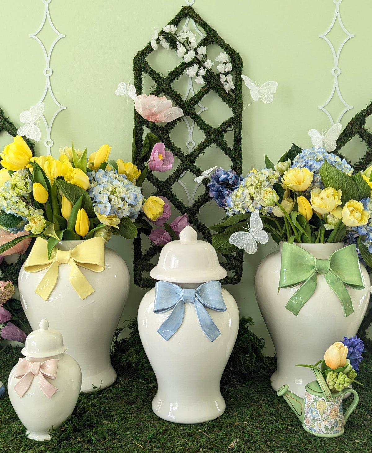 Ginger Jars with Sculpted Ceramic Bow in Sand