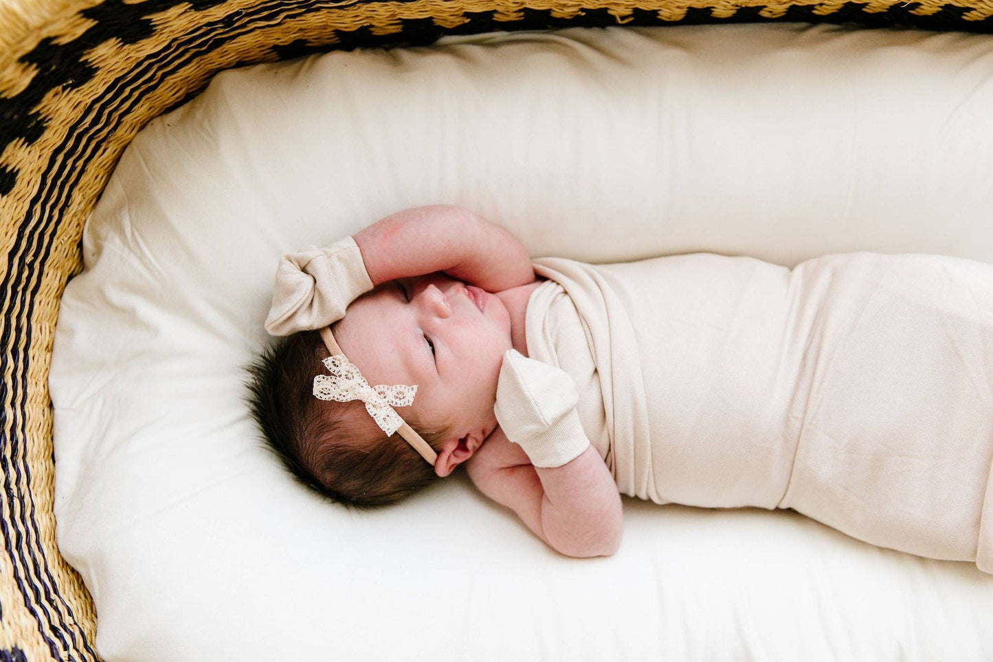 Lace Bow - Mini Cream Lace