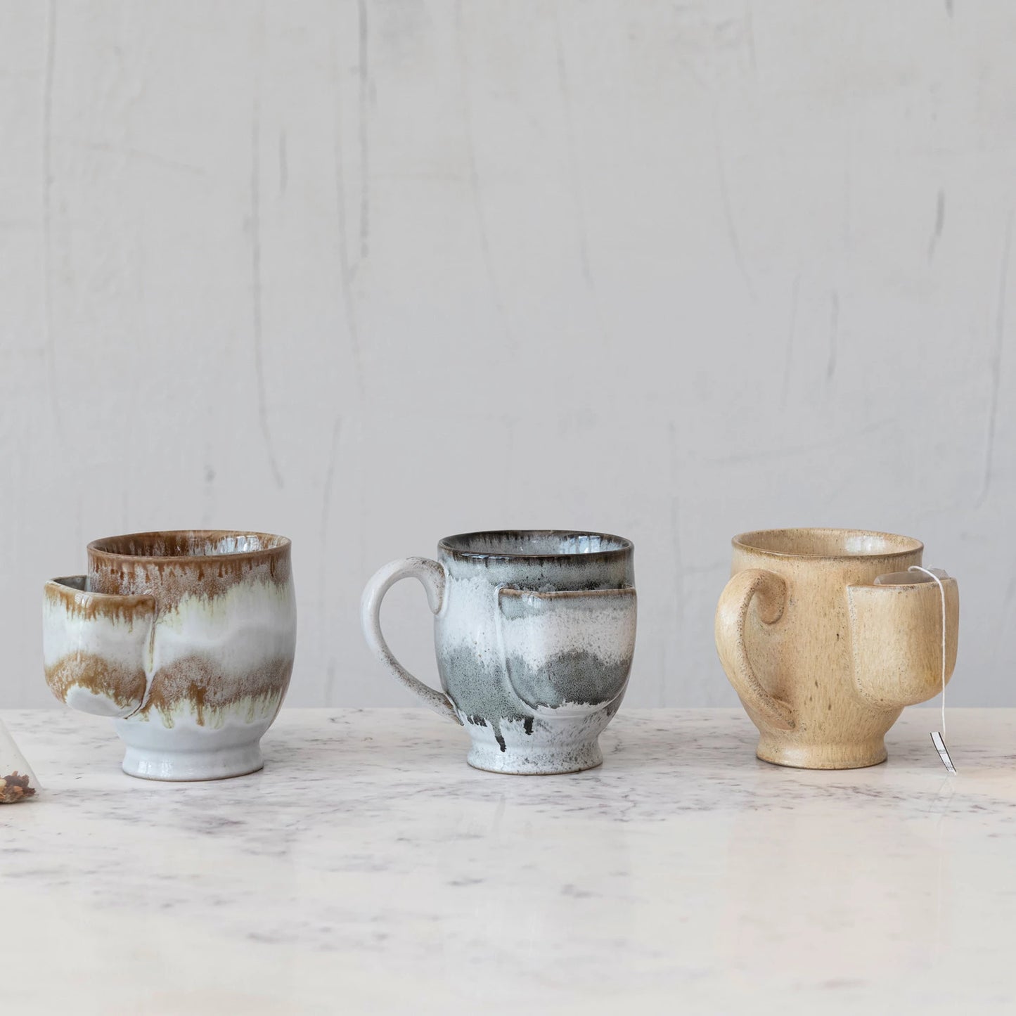 Mug w/ Tea Bag Holder