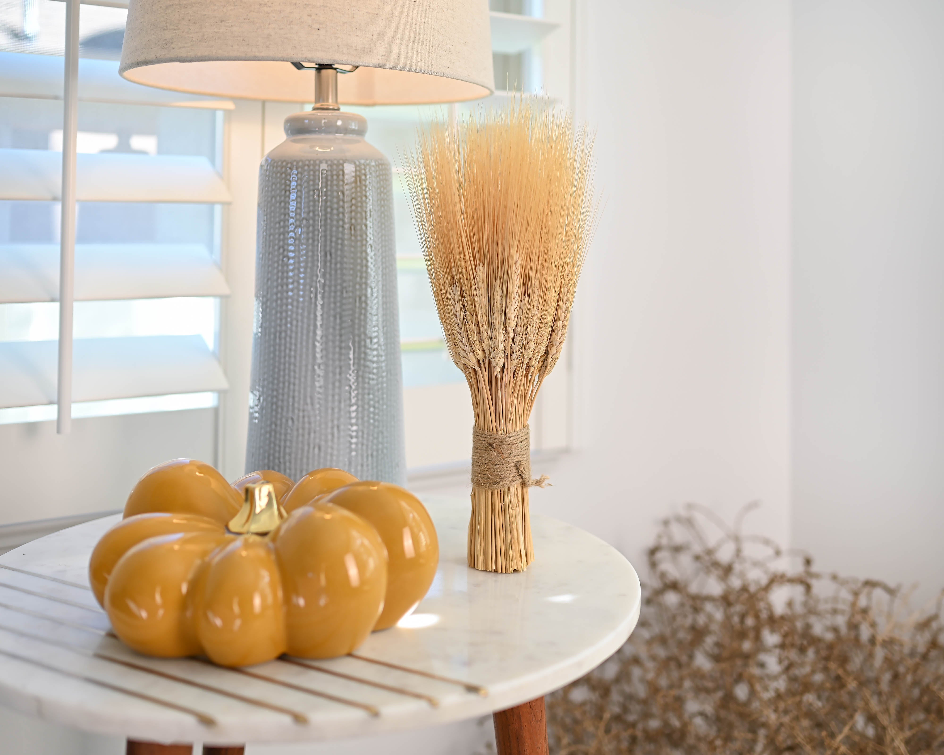 Triticum Wheat Stacks, Small - Grande Size