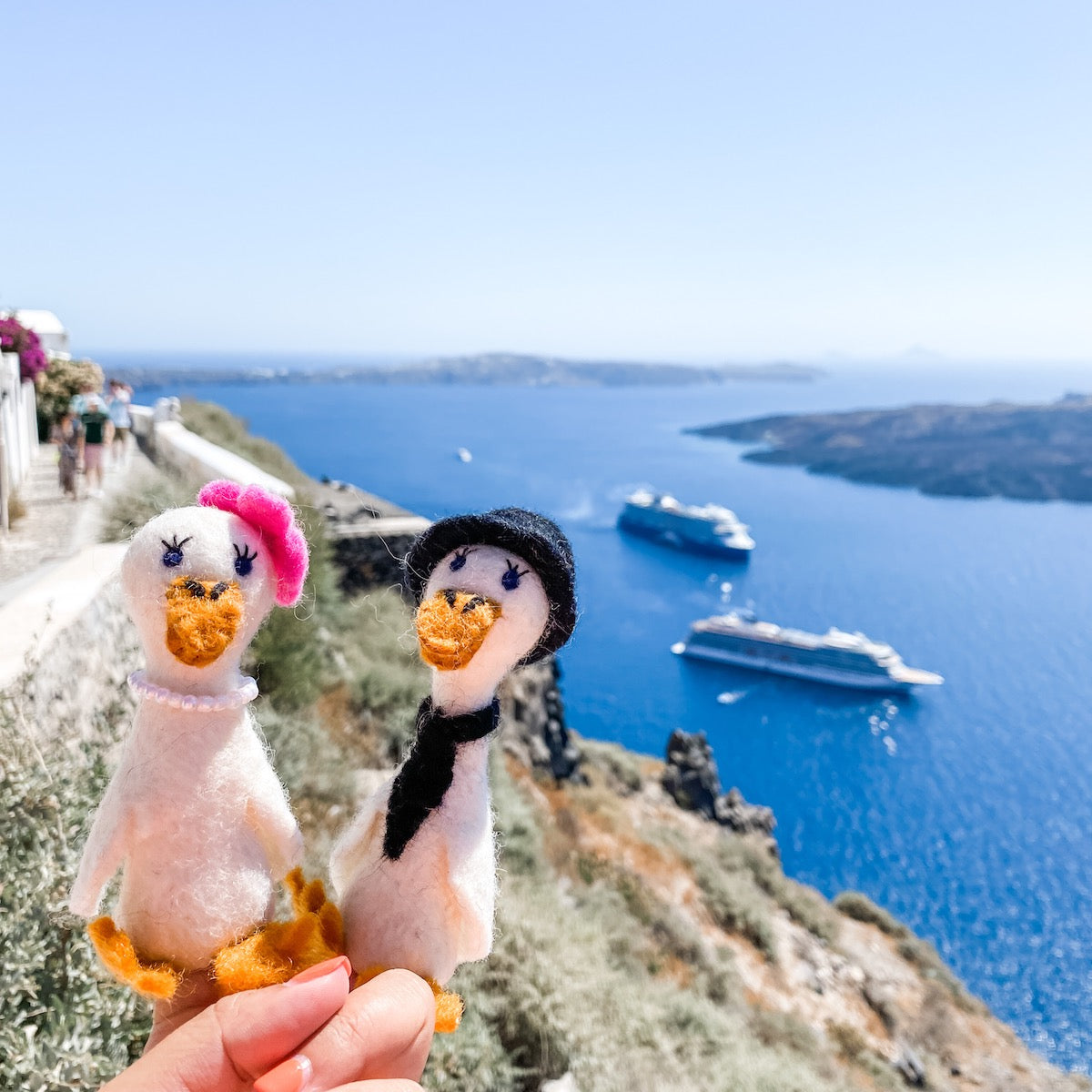 Felt Finger Puppets Set of 2 - Duck Couple on Honeymoon
