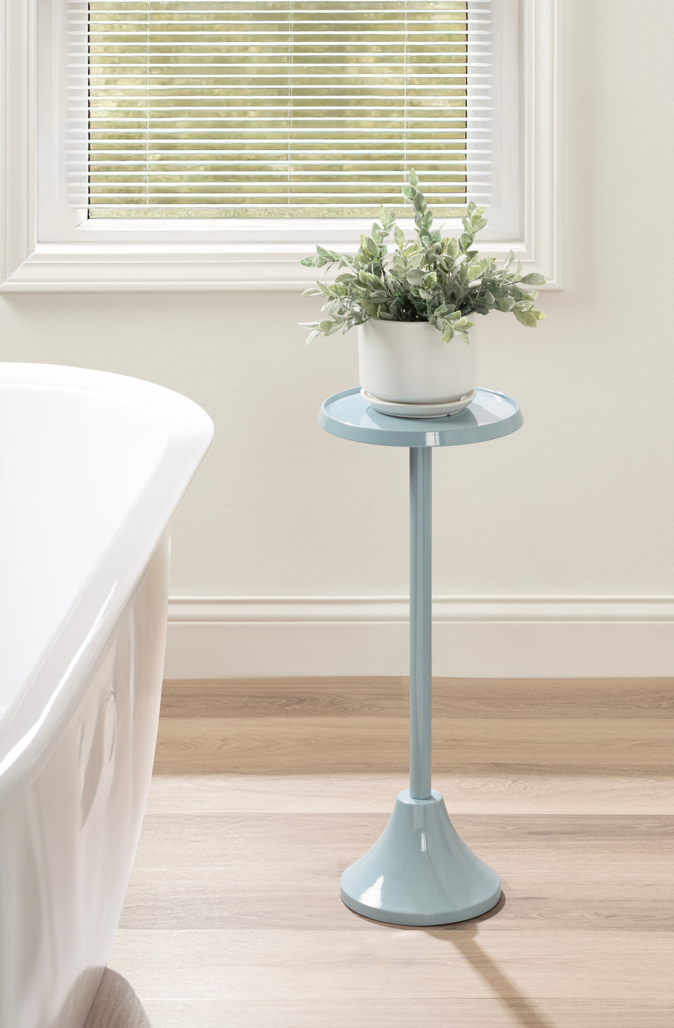 Sanzo Metal Drink Table