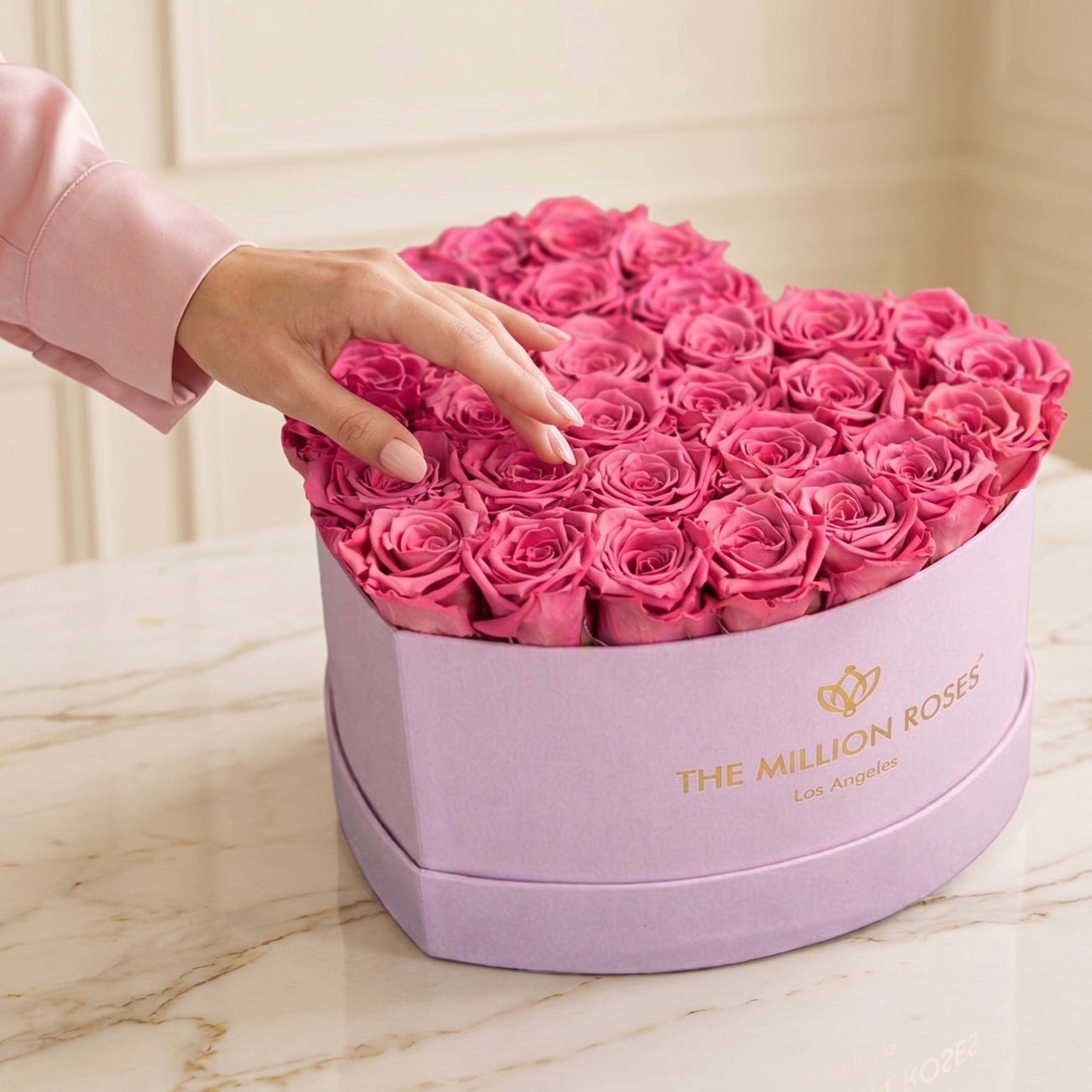 Heart Light Pink Suede Box | Orchid Roses