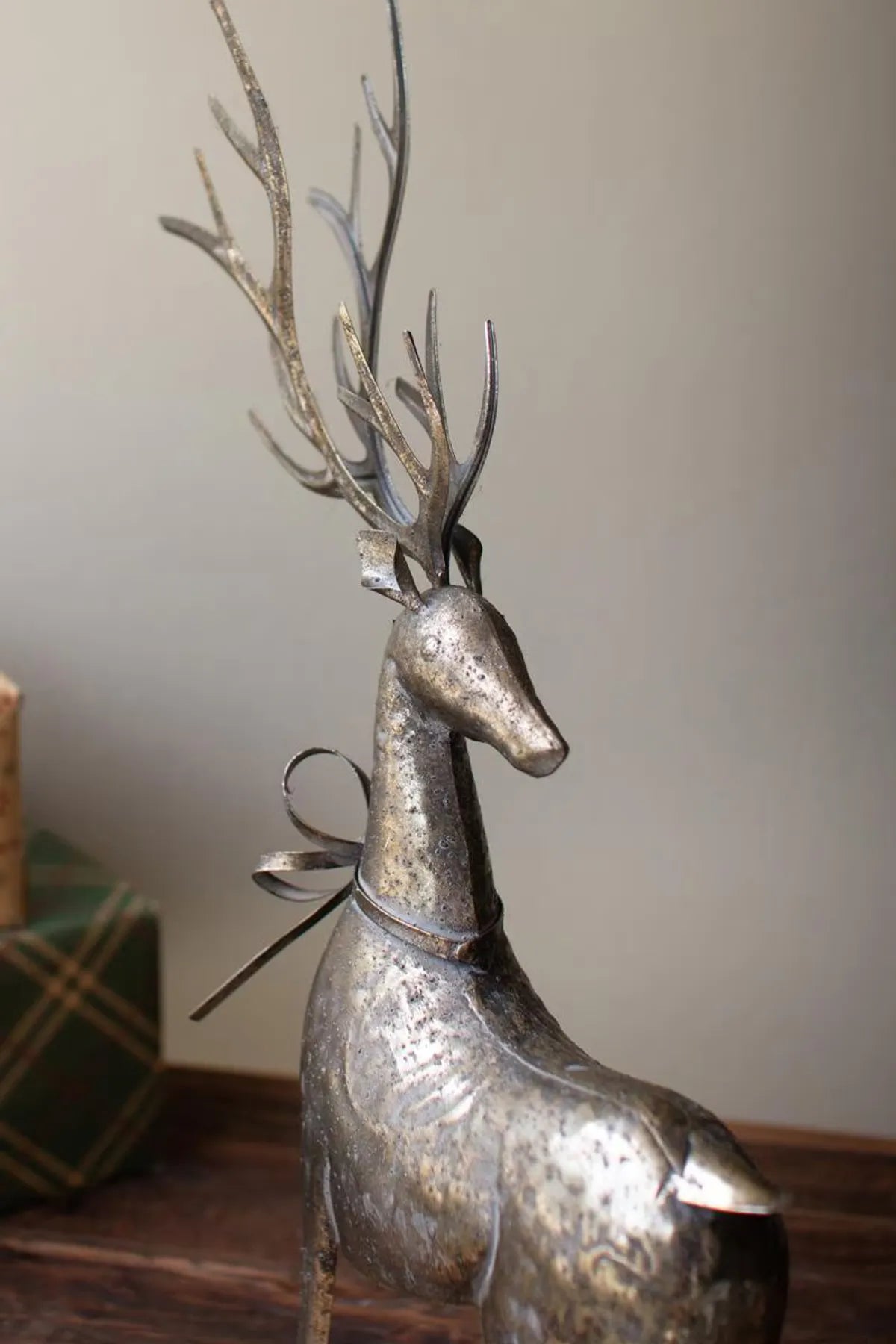 Silverwood Rustic Metal Reindeer Sculptures – Set of 2