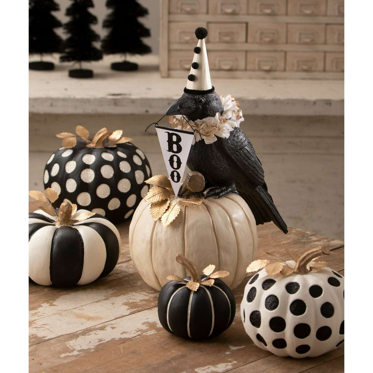 Midnight Messenger Crow by Bethany Lowe Designs
