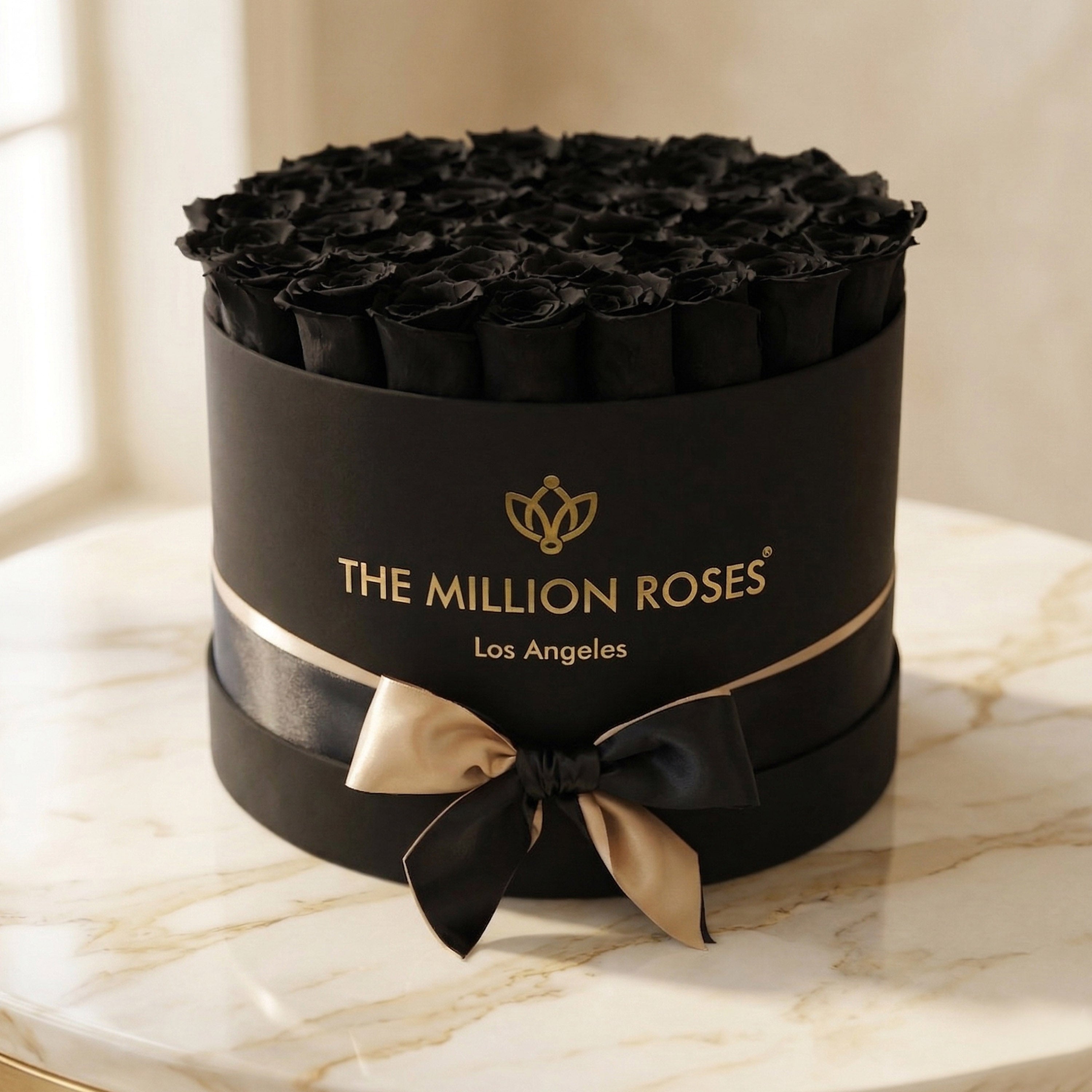 Supreme Black Box | Black Roses