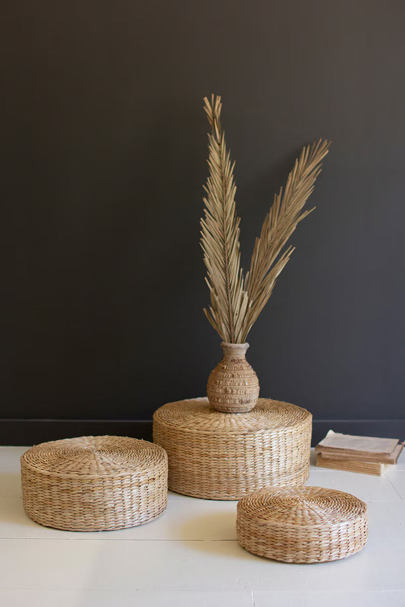 Natural Seagrass Tabletop Risers