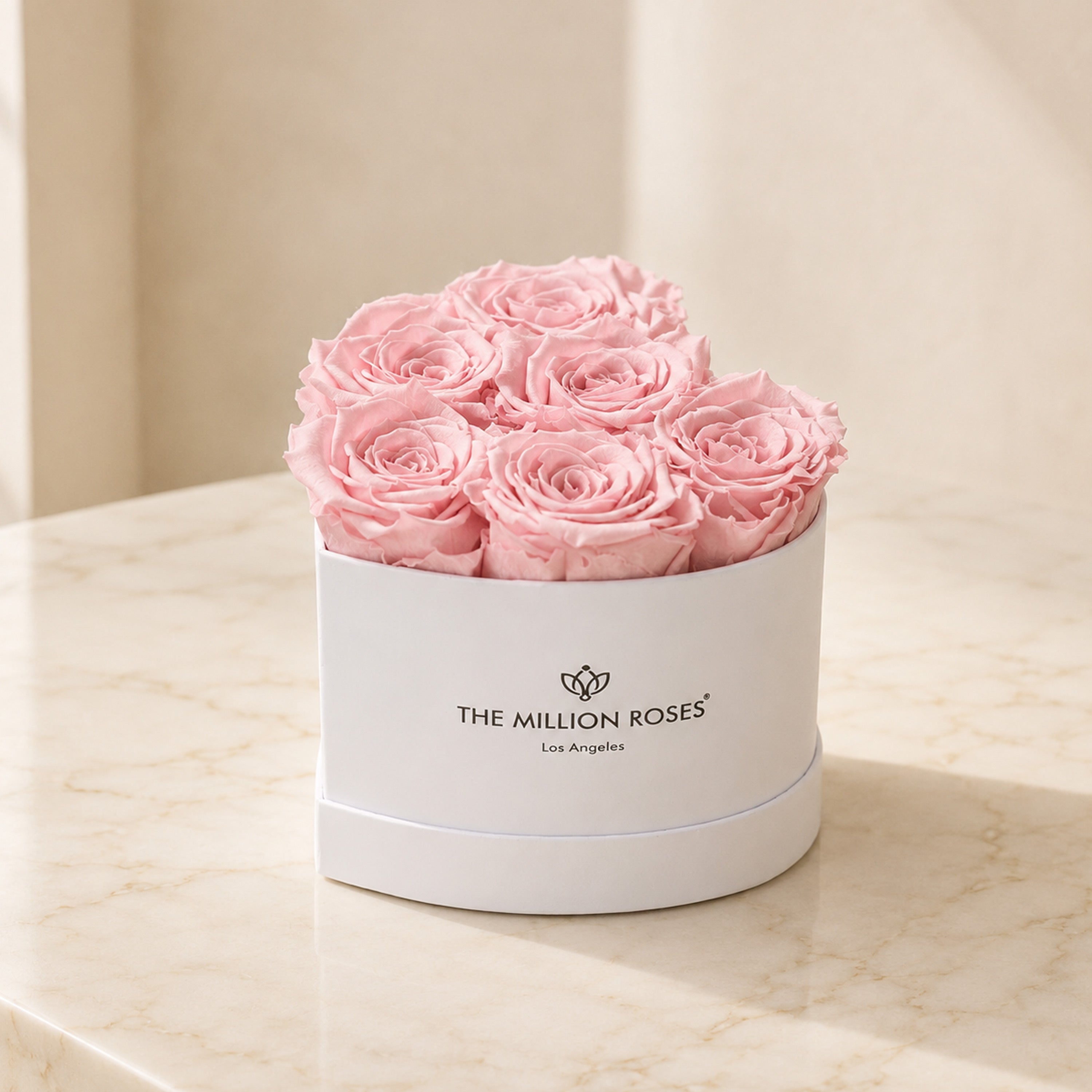Baby Heart White Box | Light Pink Roses