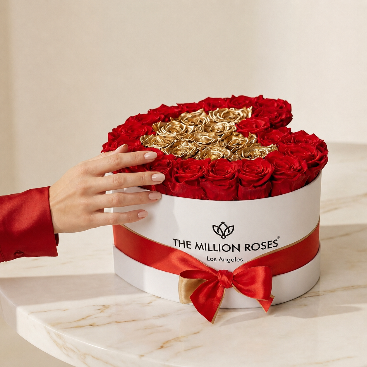 Heart White Box | Red & Gold Roses